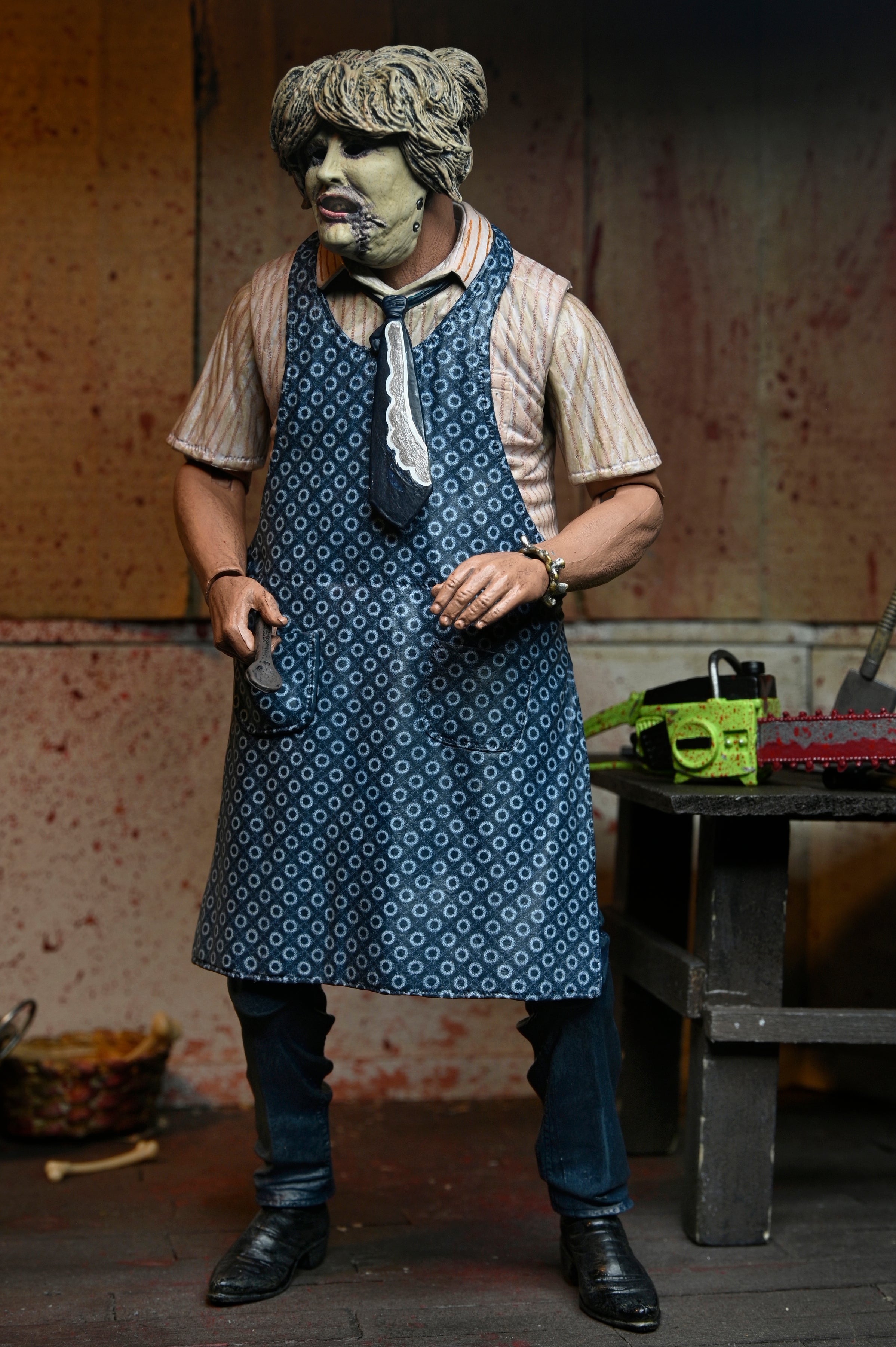 NECA Texas Chainsaw Massacre 50th Anniversary Leatherface Ultimate Action Figure (7 inch)
