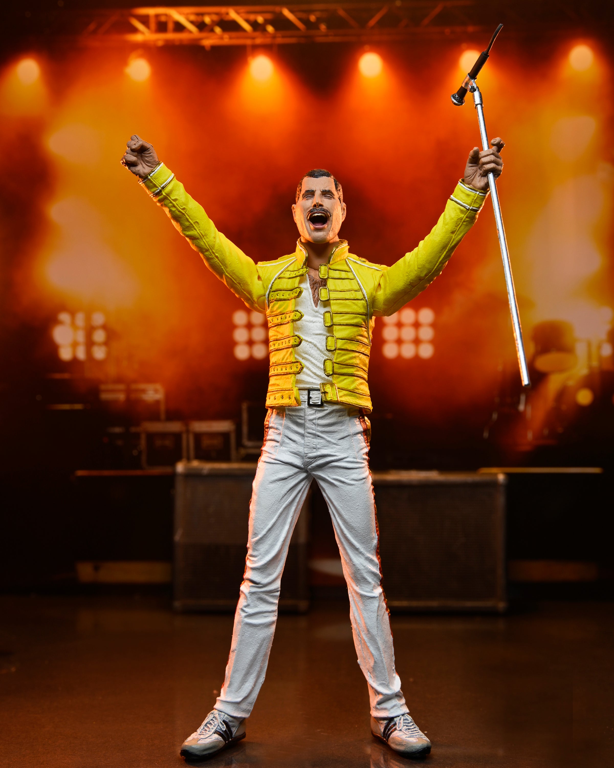 NECA Queen: Freddie Mercury (Yellow Jacket Ver.) 7" Scale Action Figure