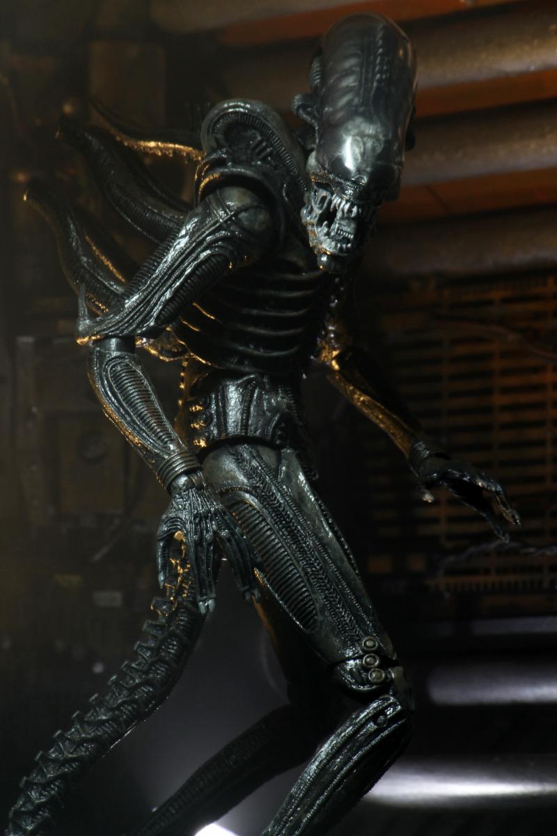 NECA Alien: Big Chap – 7” Scale Ultimate Action Figure