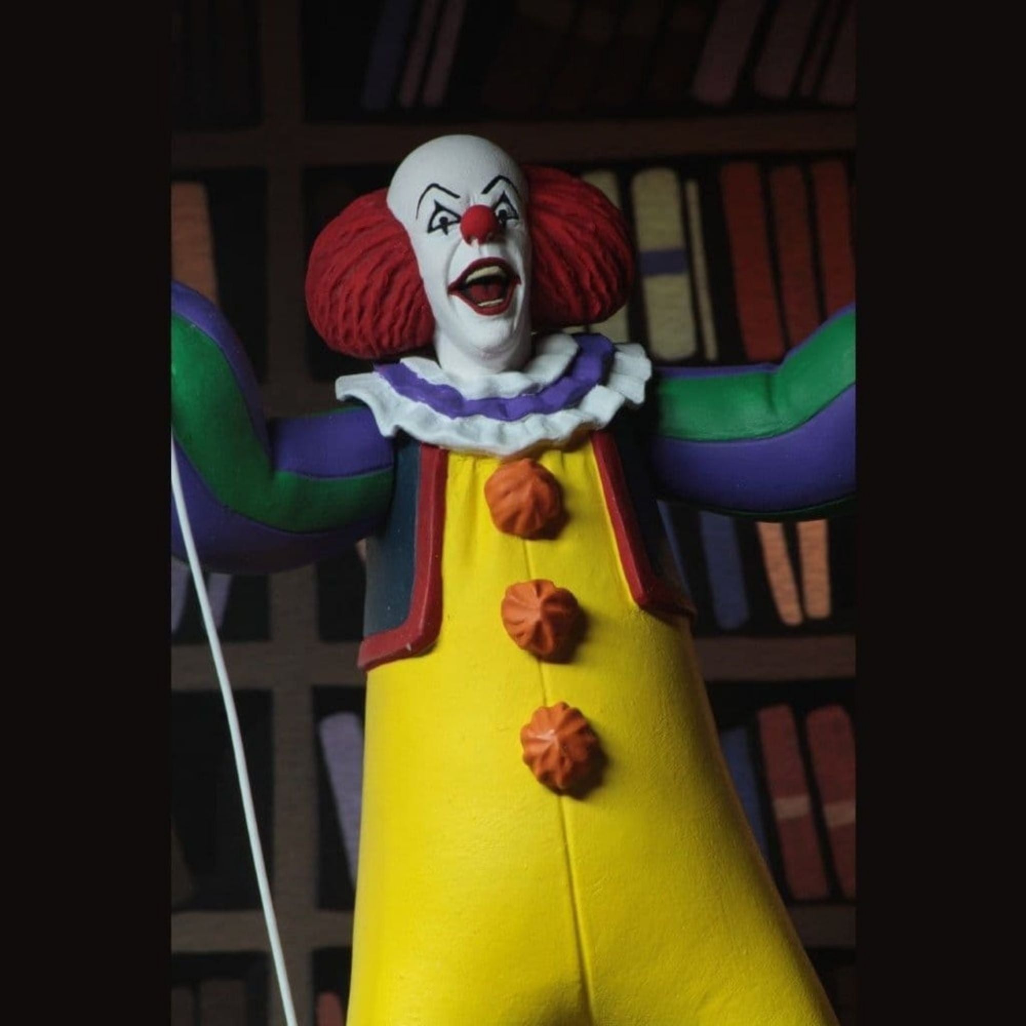 NECA Toony Terrors: IT 1990 Pennywise Action Figure (6 inch)
