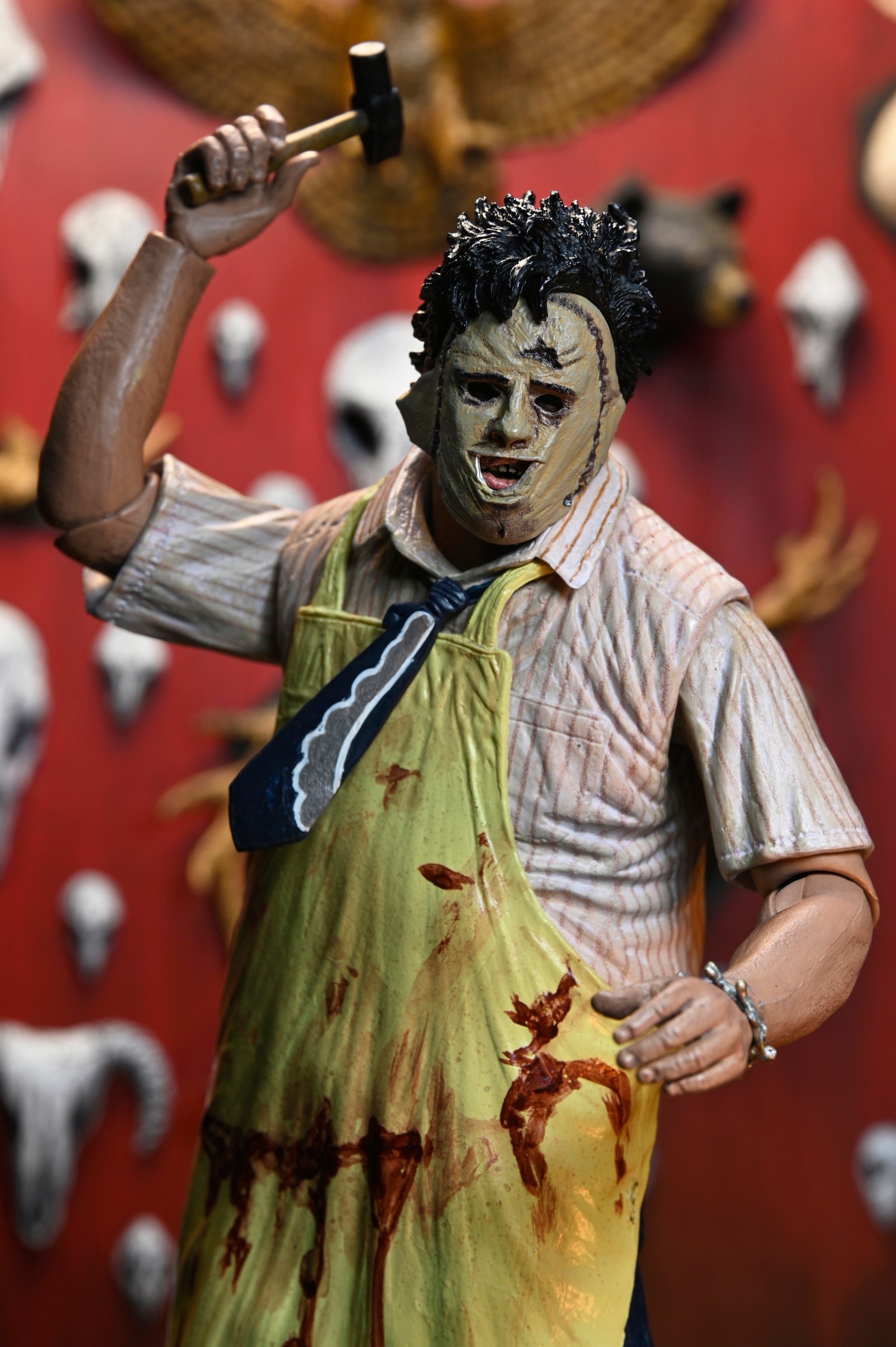 NECA Texas Chainsaw Massacre 50th Anniversary Leatherface Ultimate Action Figure (7 inch)