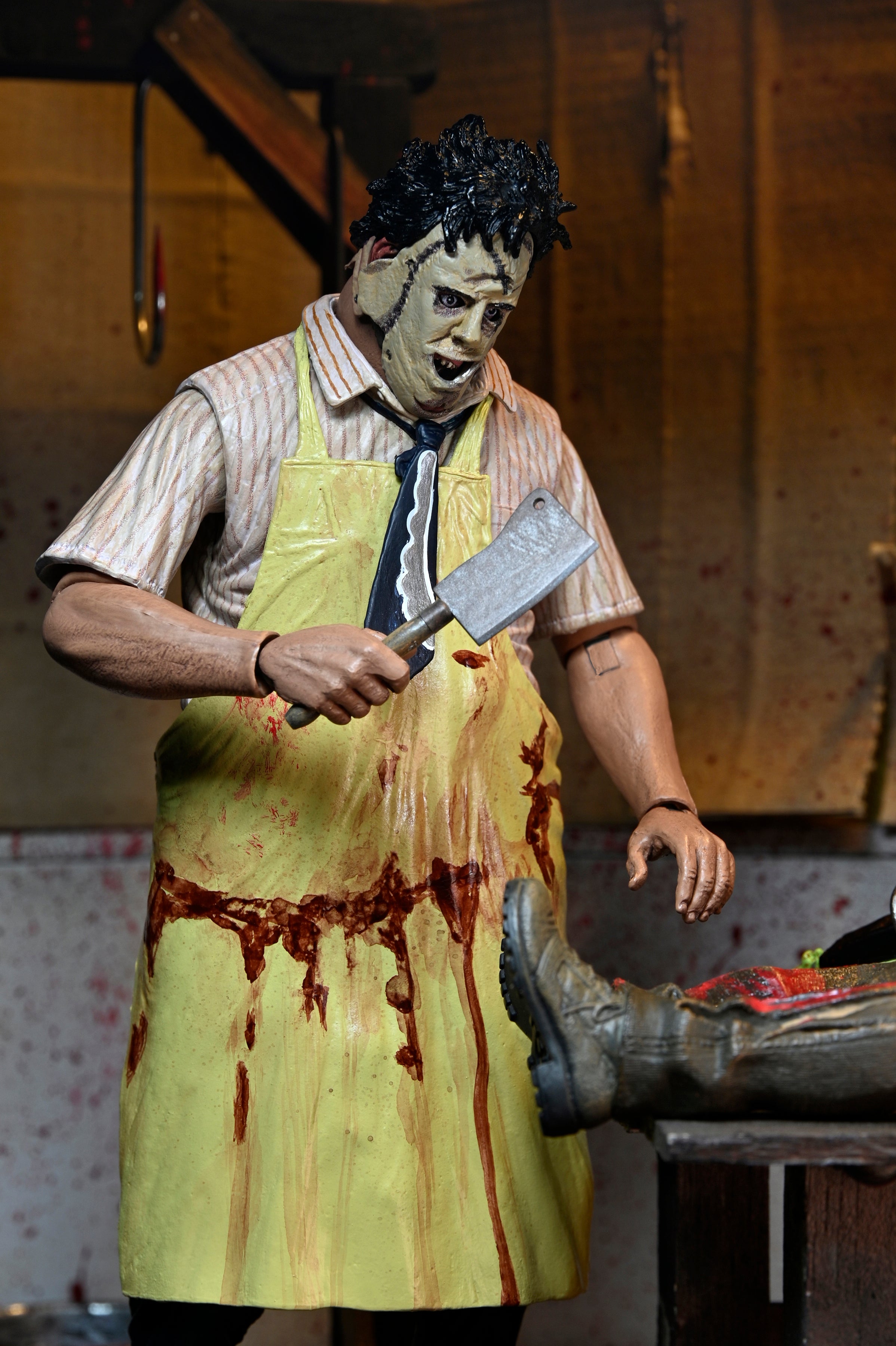 NECA Texas Chainsaw Massacre 50th Anniversary Leatherface Ultimate Action Figure (7 inch)