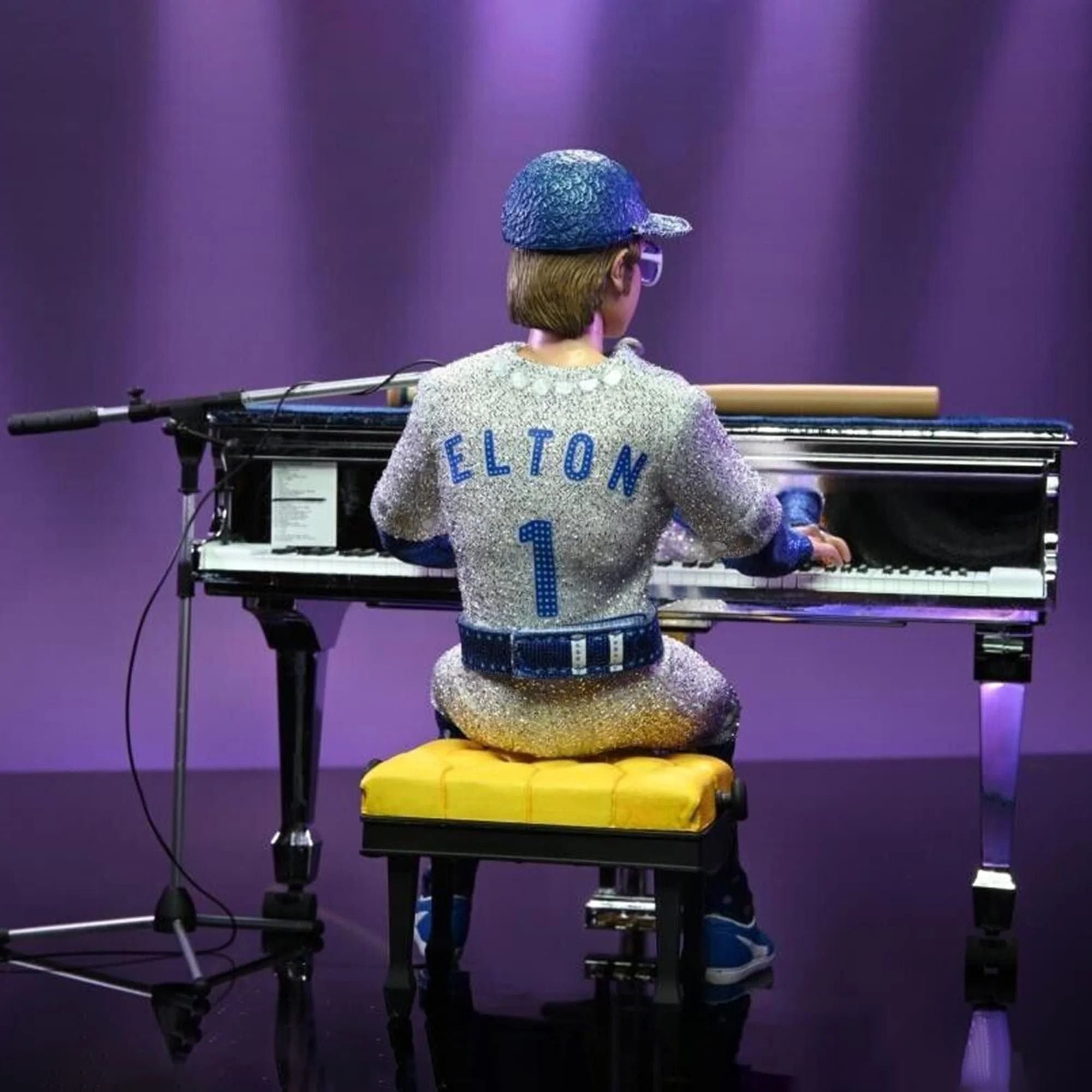 NECA Elton John Live in 1975 Clothed Action Figure (8 inch)
