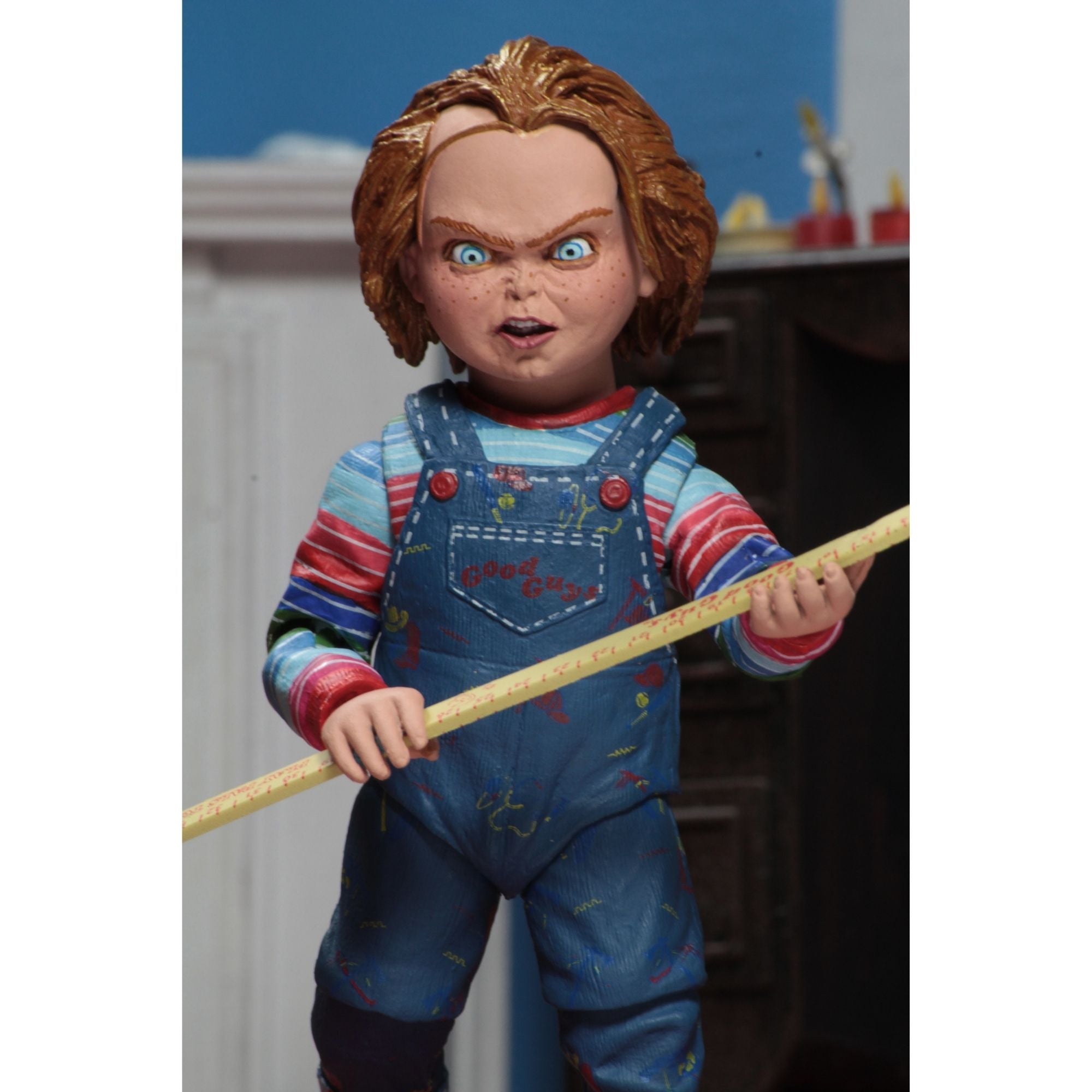 NECA Child's Play Ultimate Chucky Action Figure (4 inch)