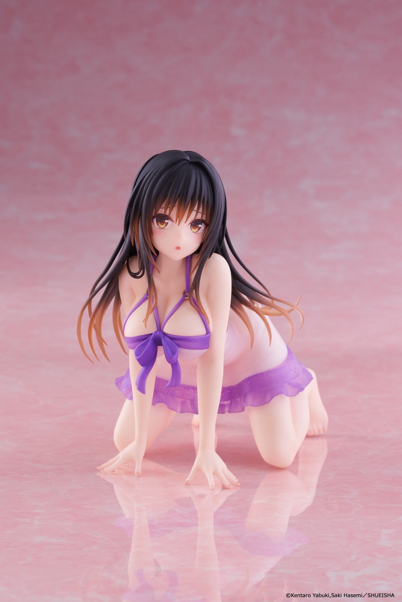 The Taito Desktop Cute Yui Kotegawa Room wear Ver. PVC Statue (13 cm) by Taito features the anime girl kneeling in purple and lavender room wear—a perfect collectible for To Love Ru Darkness fans.